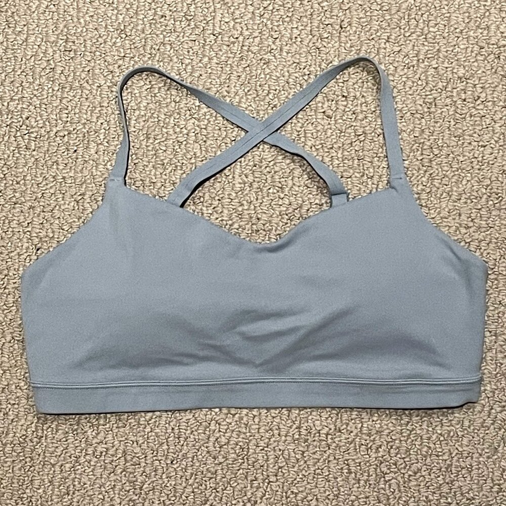 Athleta Sage Green Crisscross Strappy Sports Bra